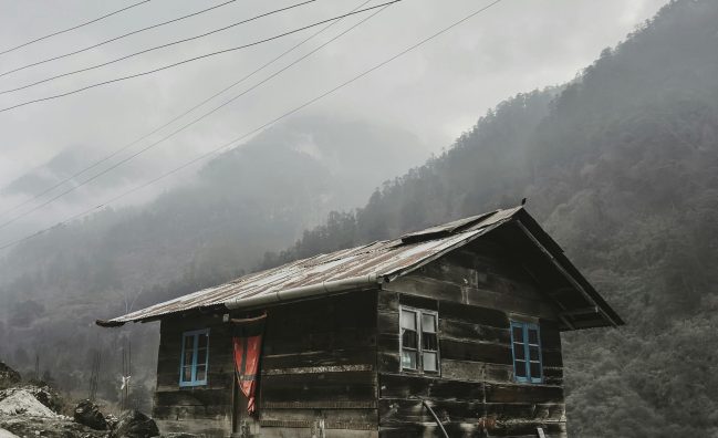 7nights / 8days  3n Gangtok, 1n Lachung, 1n Pelling & 2n Darjeeling